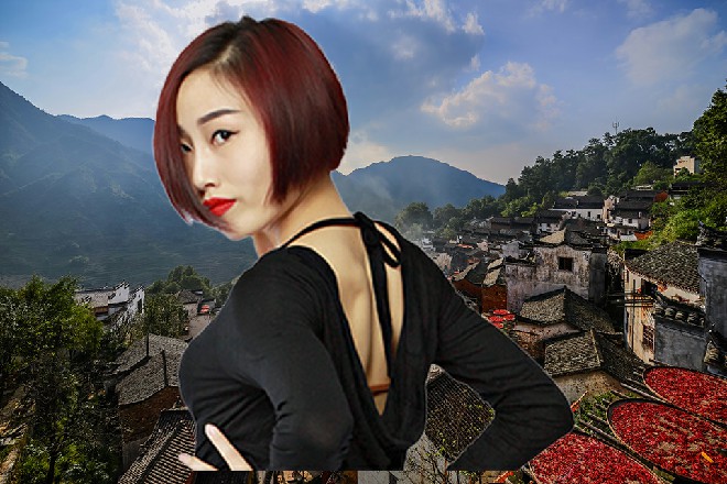 诺曦S拎着武士刀，不断击飞一次次射到面前的无双剑