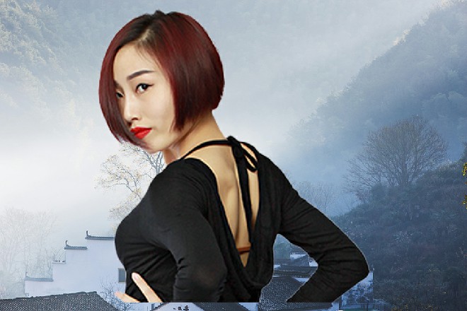 左小龙说着，重新一气化三清，再次准备施展剑神之道