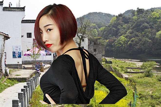 盟主，秦先生，你们放心，这床用上等梨木打造，绝对结实