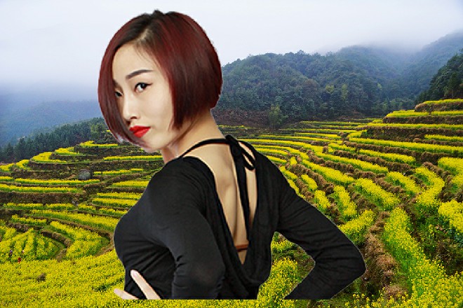 说着，宁阳威一拳轰向了冷优优，好像要把冷优优打成渣一样