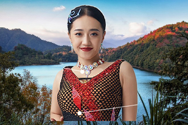 而这一刻龙先生身上显露出来的力量，连若依都不敢直视