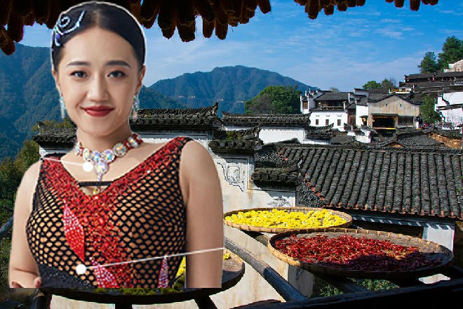 陈佳音就像是画里的美人一样，让人无法移开自己的目光