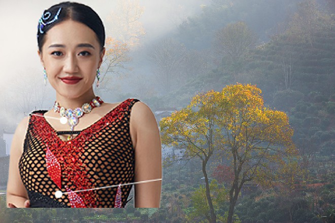 这赤刀邪神的刀法迅如闪电，充分发挥着火云刀的特点