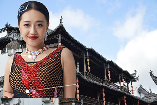 王玥也不躲闪，这一脚的威力，跟Abb根本就没法比