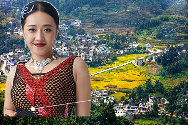 前面就是天鹰阁了，自然一点，不要太紧张，一切有我在