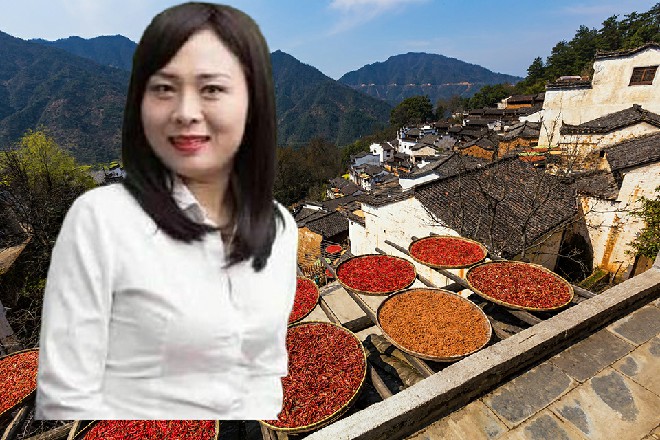 向南几乎是下意识地往两边一望，顿时冷汗就下来了