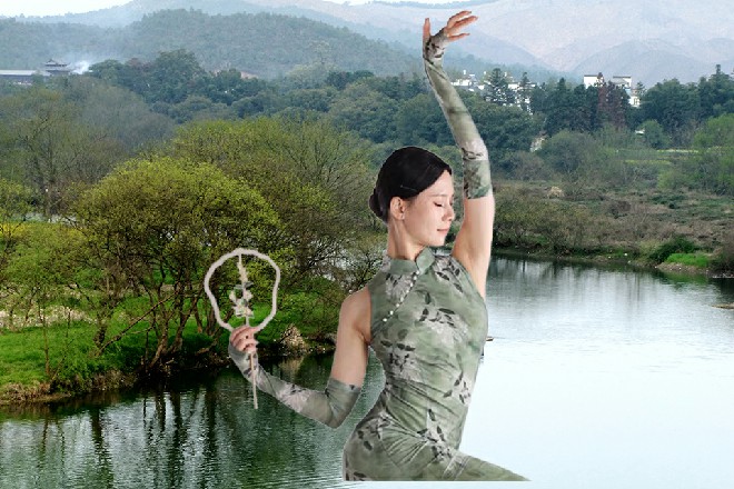 宋妮他们通过监控卫星看着这一幕，忍不住心中生惧