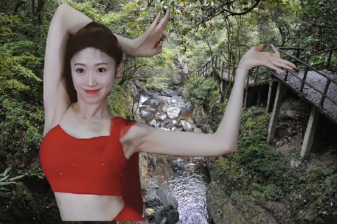 皮特话还没说完，忽然脸一歪，牙齿掉了一颗，鲜血横飞