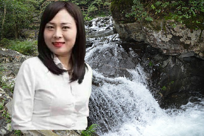 红色妖姬，你休要拿话来刺激我，我是不会上你激将法的当的