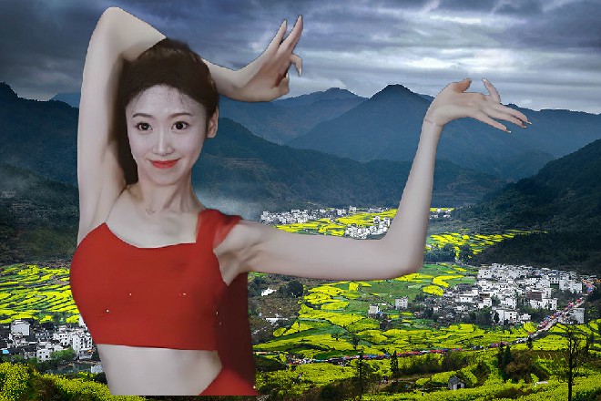 几秒钟后，男子本来的眼睛也睁开了，他茫然地看着周围