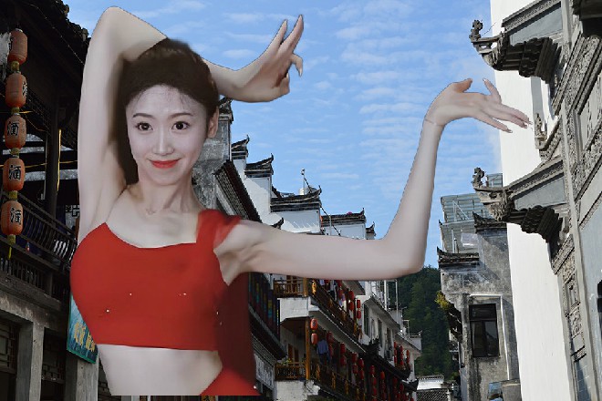 艾米莉亚还没反应过来，身体直接被诺曦S给抽飞出去