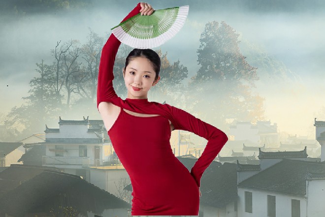 既然遇到一个火云刀的对手，不如大家一起玩玩好了