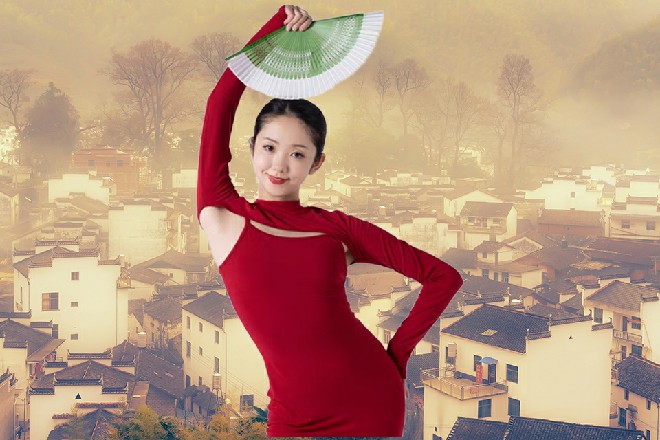 哦哪里不正常了只不过更换了一些特别的装备罢了