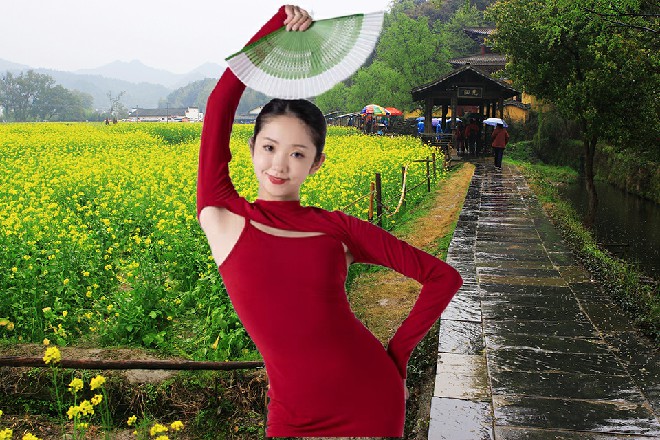 伊轩擦了把冷汗，心想该去哄哄自己的宝贝老婆王玥了