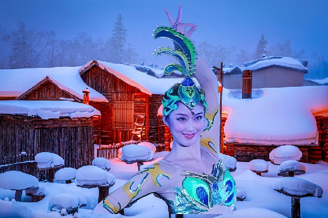 红色妖姬眉毛微微扬了扬，看来这个桑多对伊丽莎白有意思啊