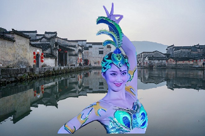 苏曼s一伸手，身前立刻出现了一排真正钢铁打造出来的宝剑