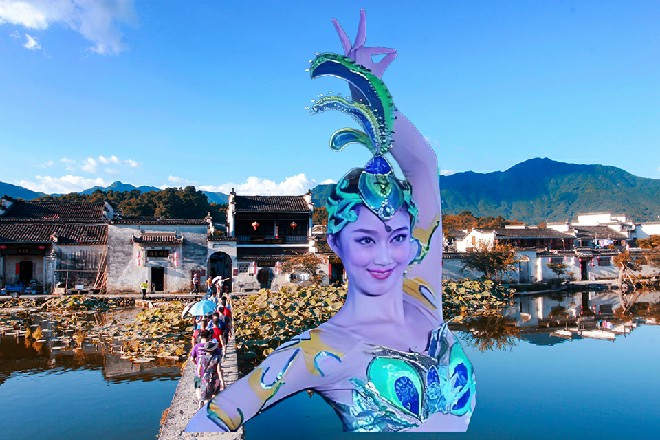 伊轩都有点蒙了，这容小薰，发酒疯有点太可怕了吧