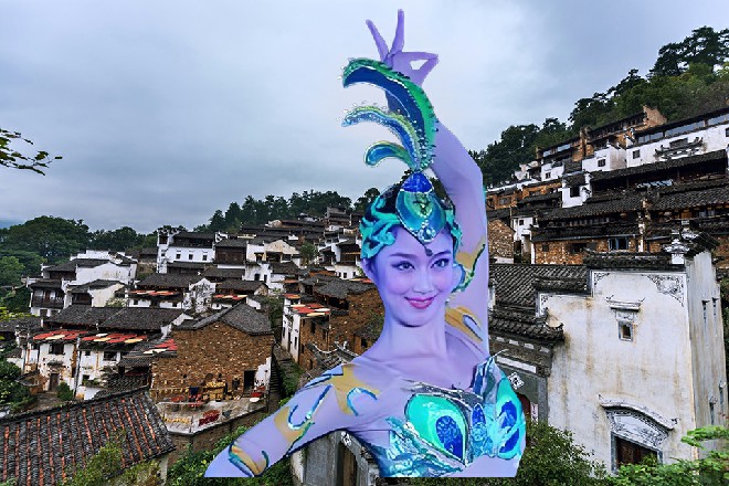 罗芙直接拉开了方面，看着蹲在墙角的汪长老，呵斥道