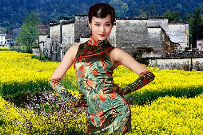 唐燕的身影露出来，她也被惊醒，抬眼一看，脸色煞白