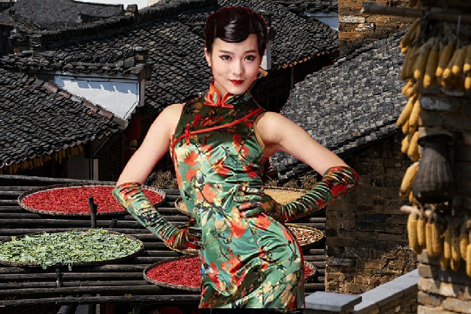 对面一个赤着上身，穿着黑纹裤的男人吊儿郎当地问道