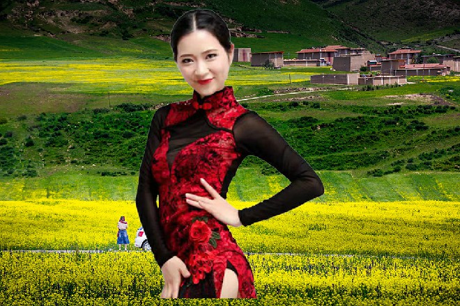 那金佛身上很快镀上了一层黑色，变成了大明王的模样