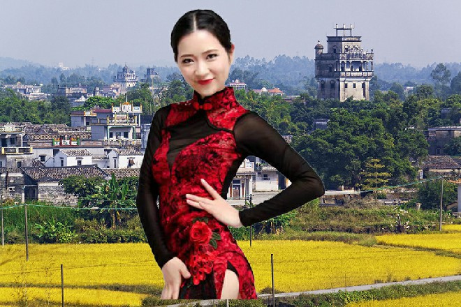 若依一脚踢开他的尸体，然后目光重新落在了瓜爷的身上