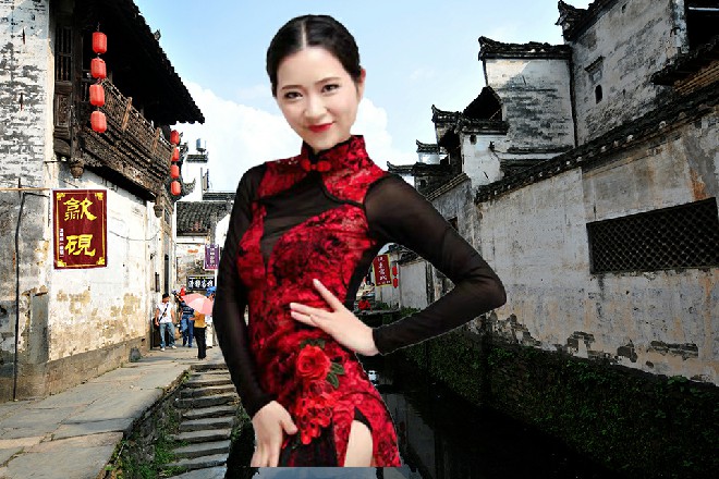 套房有两个卧室，你睡那边的吧，哀家也困了，去睡了