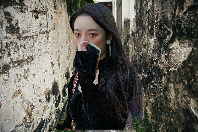 可惜是深夜到访，若是白天的话，倒是可以好好招待你一下