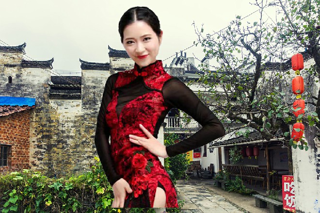 若依一脚踹在墙壁上，震得墙壁上面的灰尘噗噗地落下