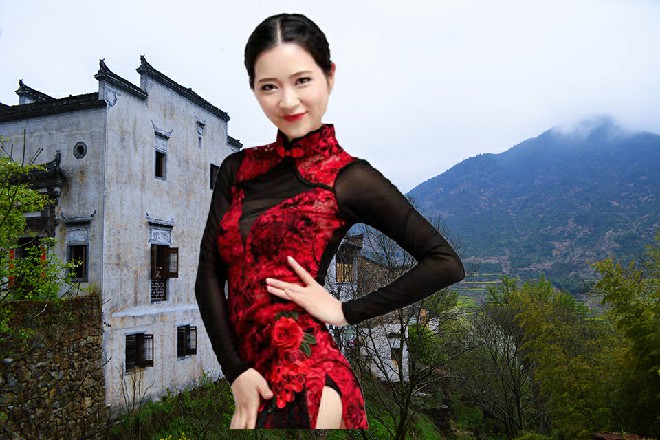 红色妖姬已经服气了，对着贝娜一拱手，我让你跟着还不行么