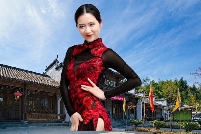 乐无心没事人一样地，拍拍身上的尘土，从沙滩上站了起来