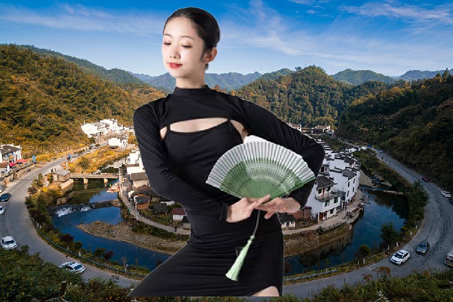 诺曦S的双眼微微泛出了红色，我才没有你这样的妹妹