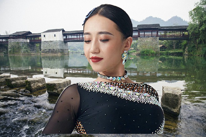 手下留情就不必了，虽然我是个瞎子，但我的心可不瞎