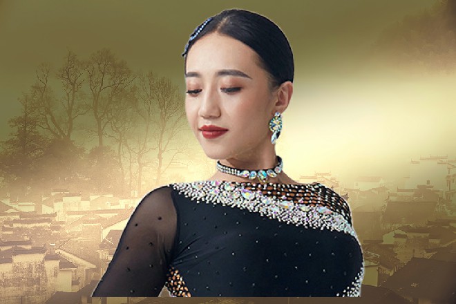 冷优优点点头，而宁阳威的目光终于落在了伊轩的身上