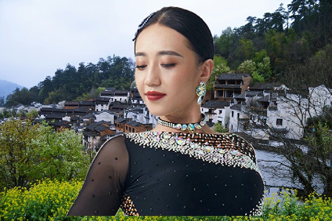 这男人虽然只有化境的实力，但他的招式，却跟武痴一样流畅