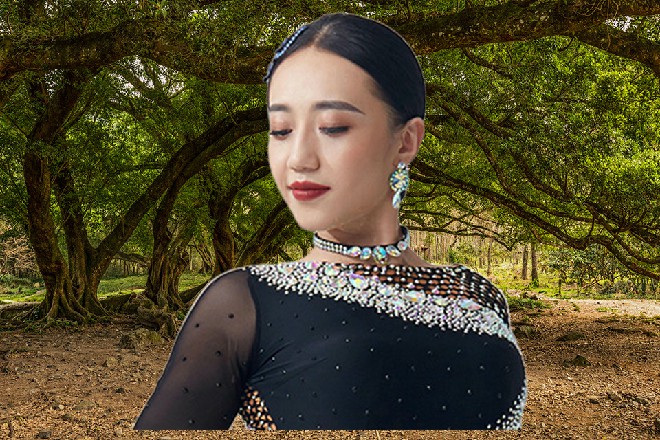 因为是自己家的生意，所以红色妖姬多少还是要表示一下关心