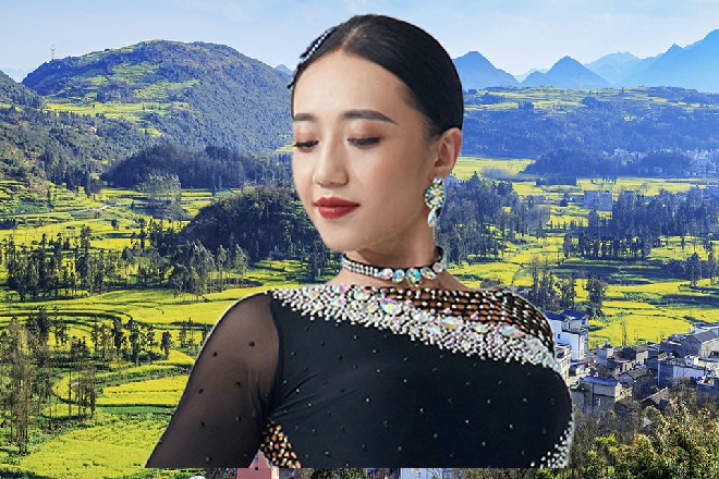 凯尔根本想象不到发生了什么事，他必杀的一剑竟然被弹开