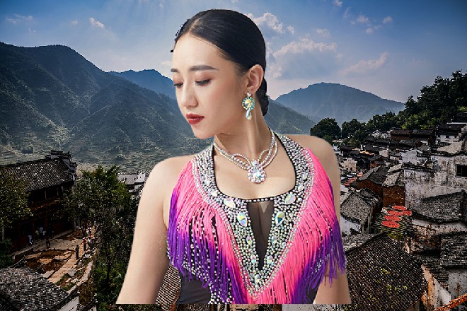 009心里自然有数，他要干掉这颗卫星，是为了立威