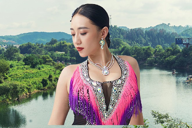 这是H市公安部门给那天发生的涉黑势力火拼事件下的定义