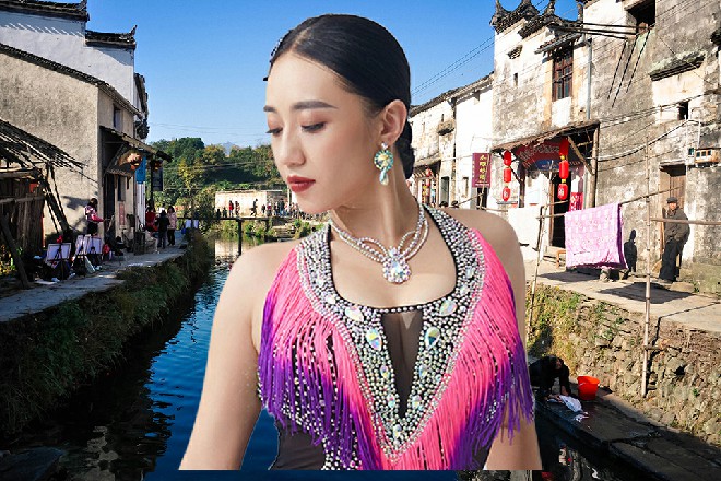 若依身体微微怔了一下，这尼玛，简直就是要人命啊，