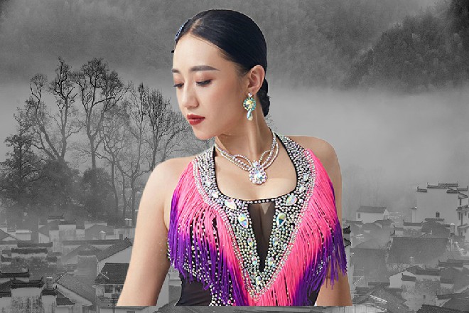 这位朋友，实在不好意思，我的确不是一个军人，我是武师