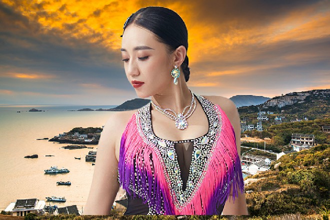 哥哥哥哥，那妈妈还会不会回来看我们啊我想妈妈，