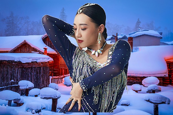 这大源惠子这才坐进豪车当中，车队缓缓驶离了机场