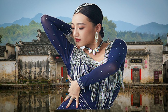 不知道的人，还以为屋子里怎么了，弄得这么大动静