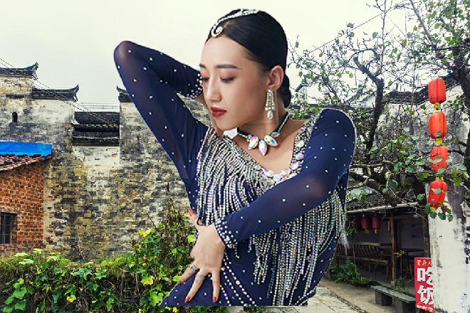 卧槽，这女人要不要这么猛其他人还哪里有活路了