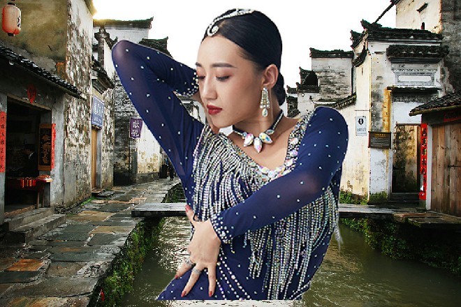 苏曼s一肚子的委屈，是我被你看光了好不好耍流氓也是你吧