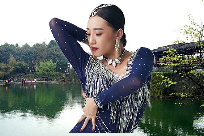 你们这么多人都去医院干毛线精英团的人去，其他人都散了