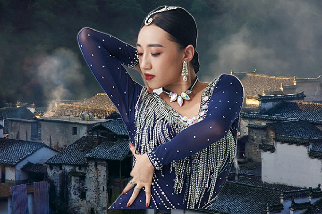 周围的人都干瞪眼，谁也不想在下一局遇到这么剽悍的女人