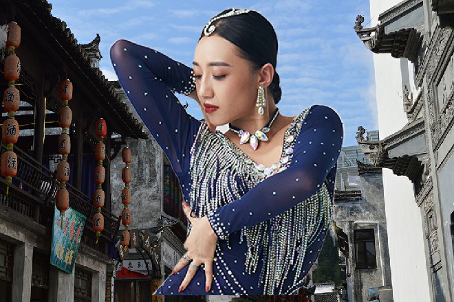 若依很严肃地说道：今天这事，是正事，我必须赶紧回去