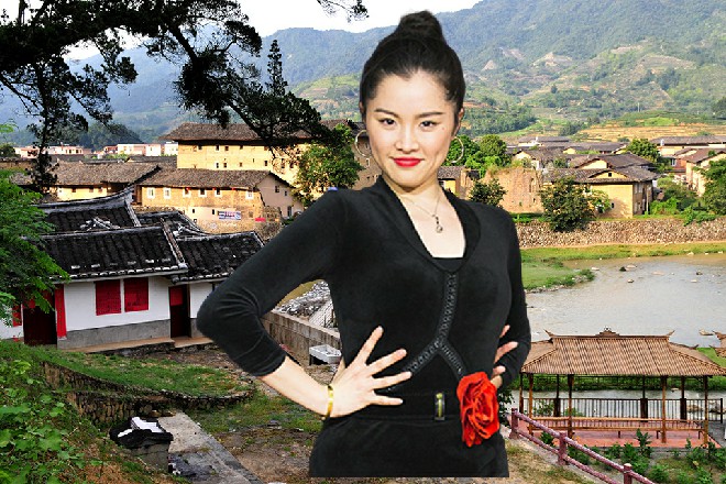 老板立刻去准备去了，因为客人挺多，所以要做一会